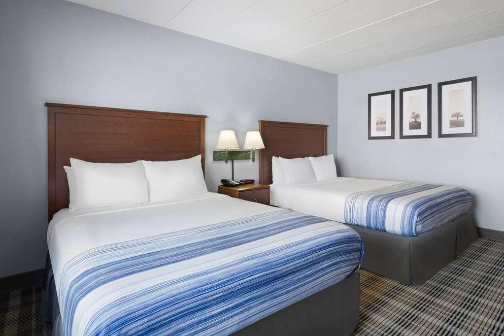 Americinn By Wyndham Stuart Habitación foto
